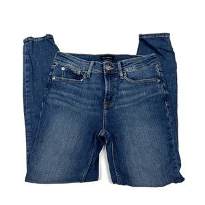 NWOT Free Assembly High Rise Skinny Sz 4